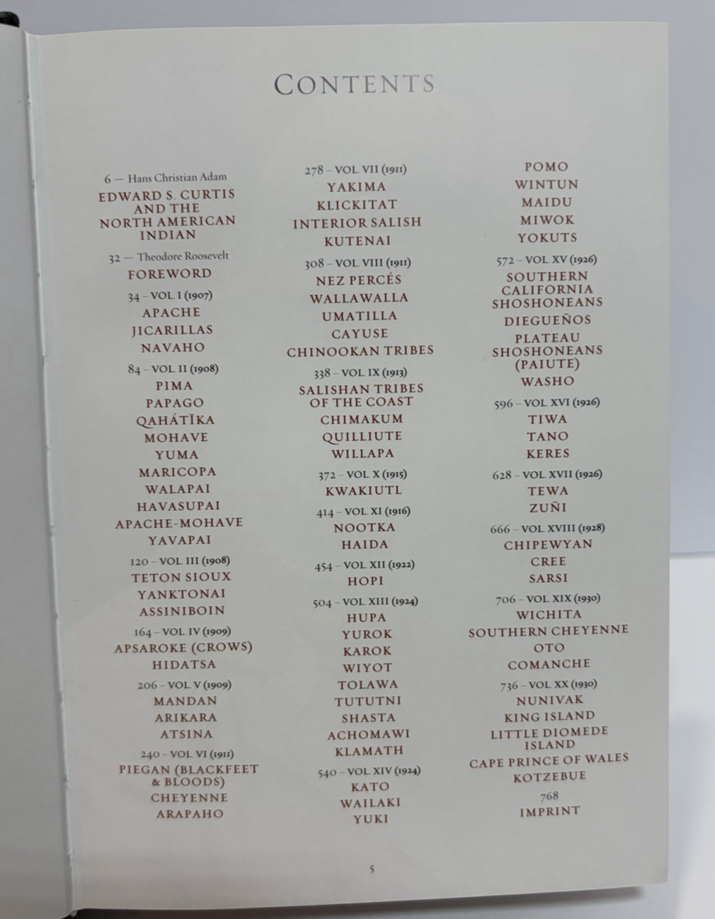 2020 « The North American Indian: The Complete Portfolios » by Edward S. Curtis