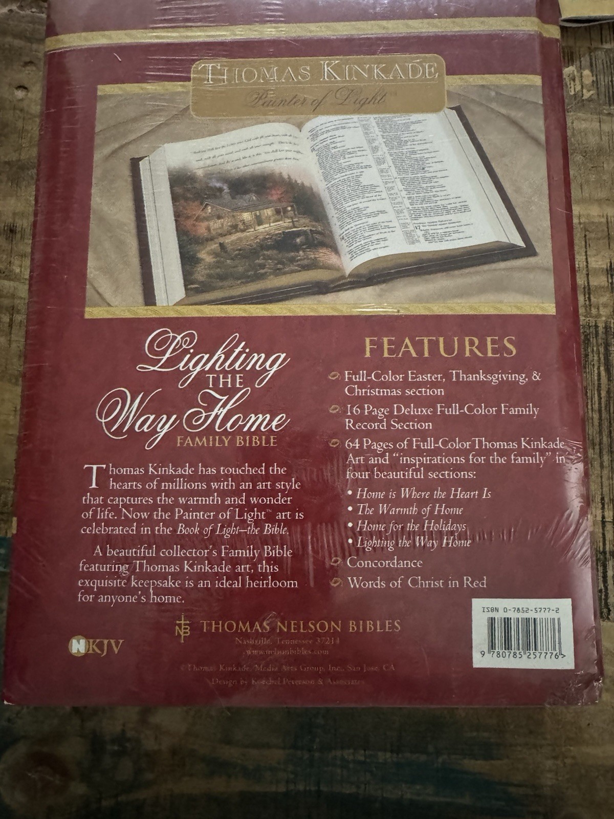 NKJV Thomas Kinkade « Lighting the Way Home » Family HOLY BIBLE Red Letter Edition