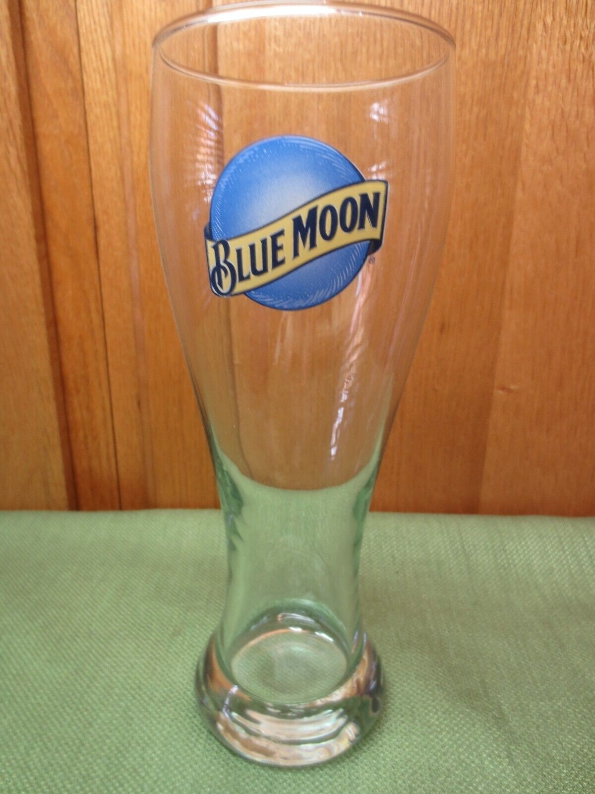 BLUE MOON PINT GLASS 16 OZ. 8 3/4&Prime; TALL