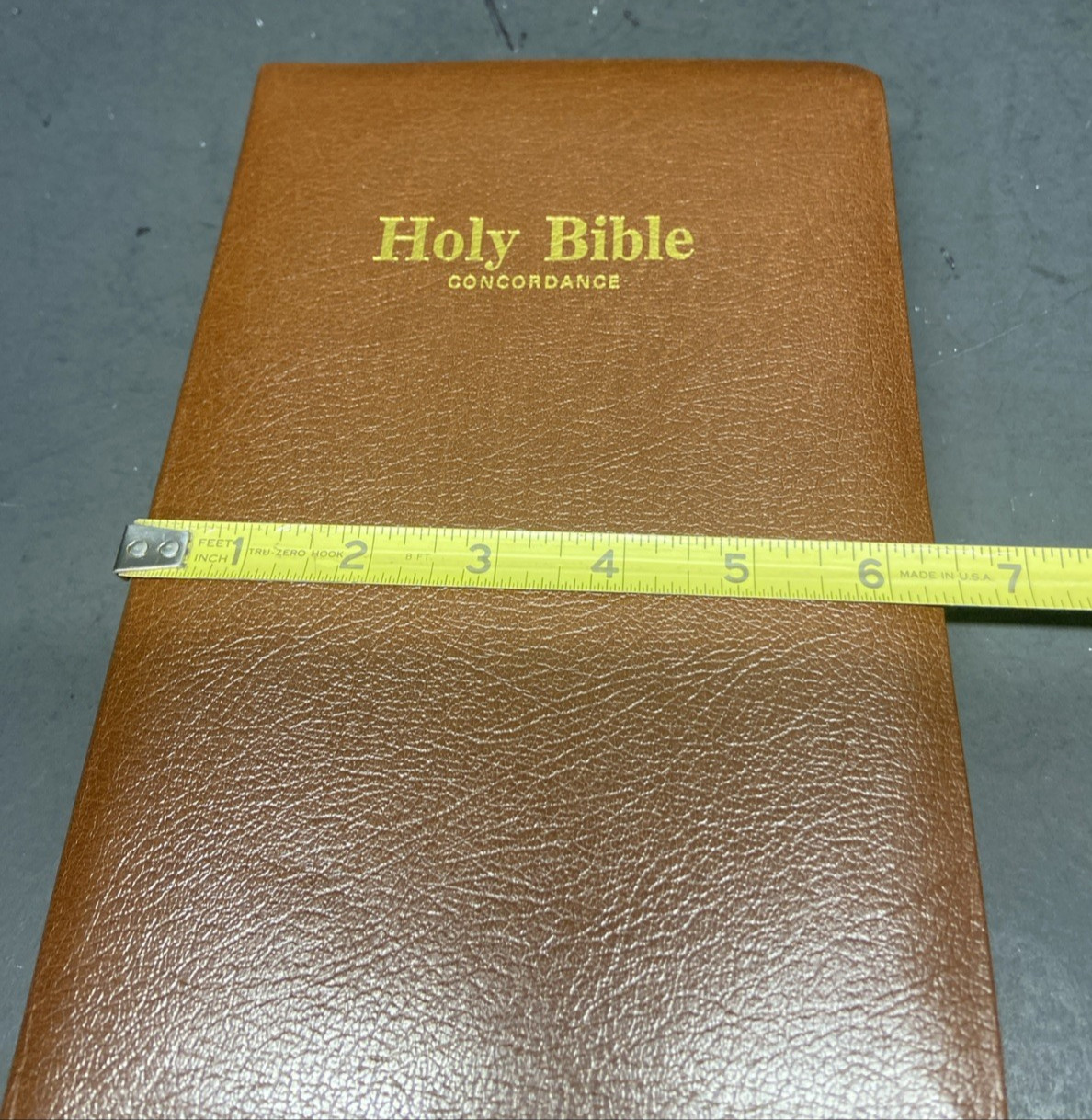Holy Bible King James Giant Print Brown Bonded Leather Christian Heritage Publ