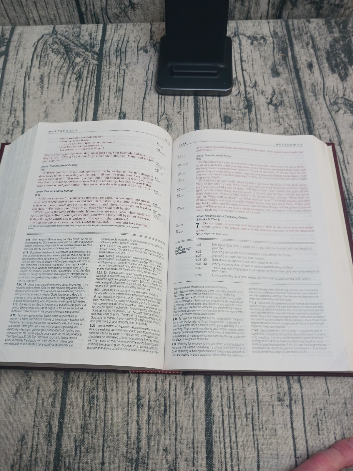 NIV Life Application Study Bible by Zondervan Staff (1997, Hardcover) Pre-Owned