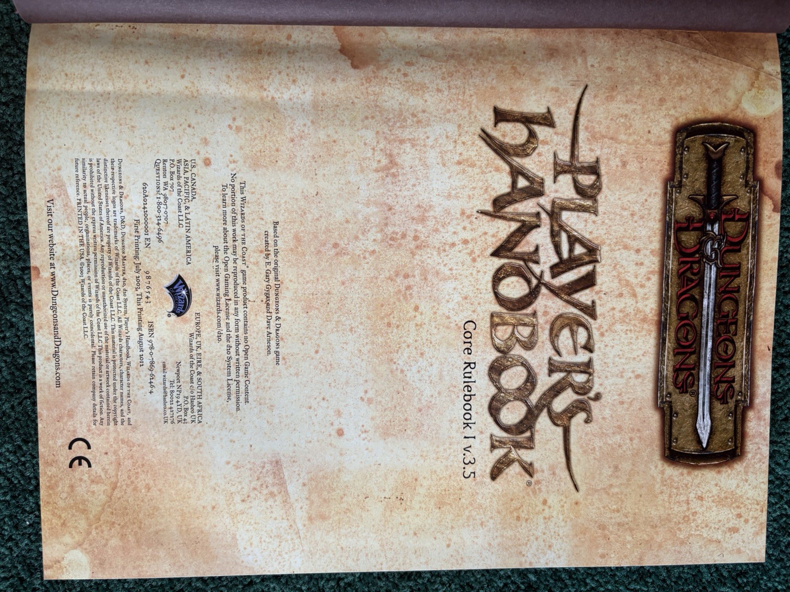 Premium Hardcover Dungeon&rsquo;s & Dragons Player&rsquo;s Handbook: v.3.5.