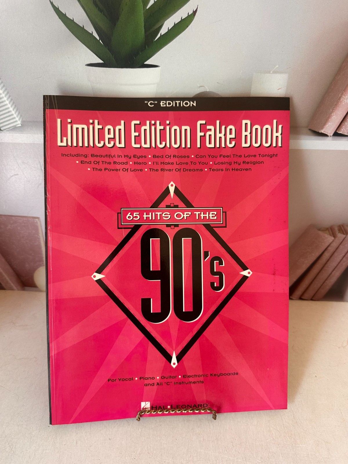 65 Hits of the 90&rsquo;s Fake Book : C Edition by Not Available 1995 Otabind