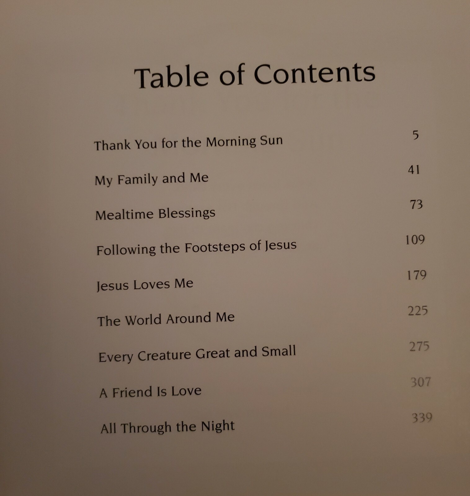 Poems and Prayers for Children by Lynne Suesse Illustrated Gold Edge Pages