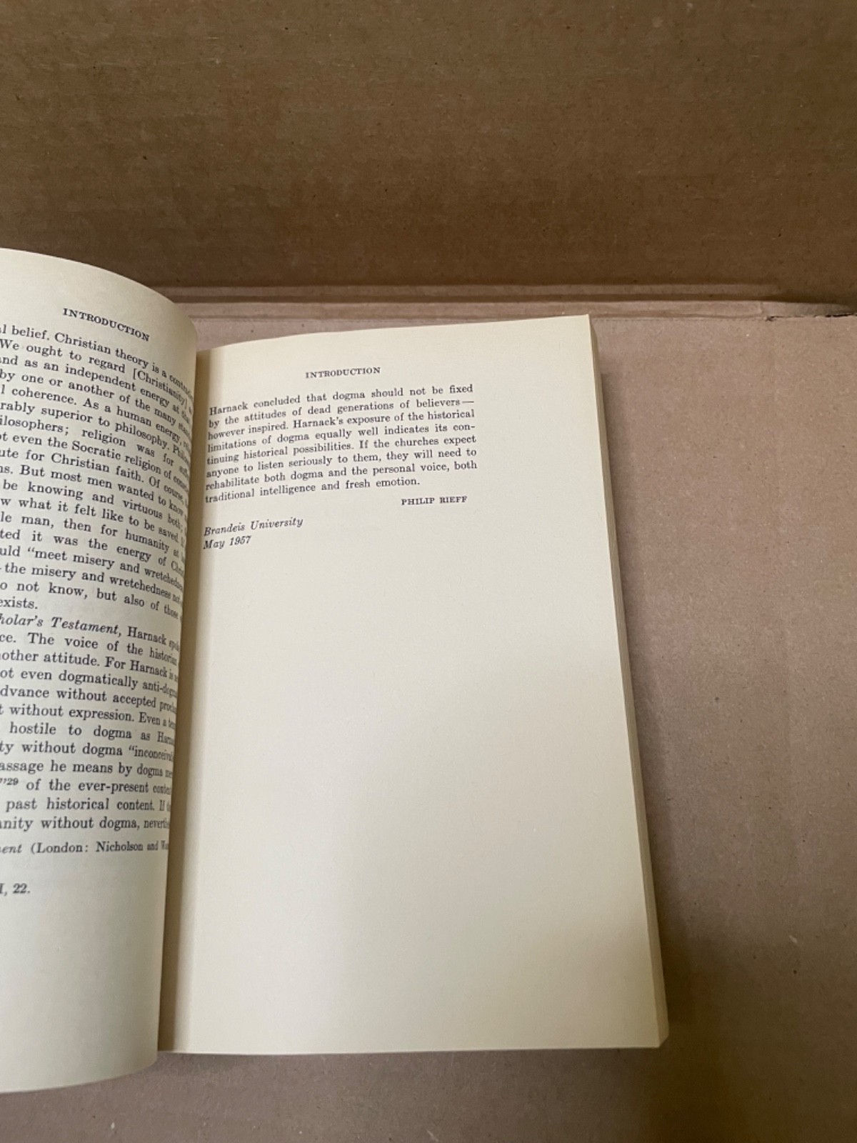 OUTLINES OF THE HISTORY OF DOGMA – ADOLF HARNACK – BEACON PRESS – 1957