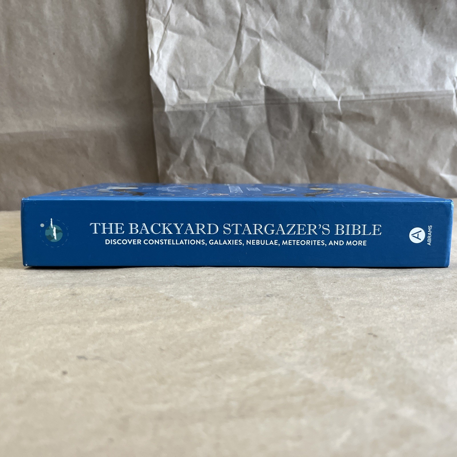 Backyard Stargazer&rsquo;s Bible…(USED)(HARDCOVER) SEE DESCRIPTION