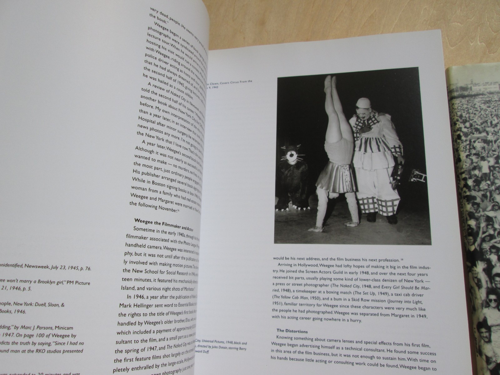 2 Weegee books Weegee&rsquo;s World and Weegee: Naked New York 1997/2000