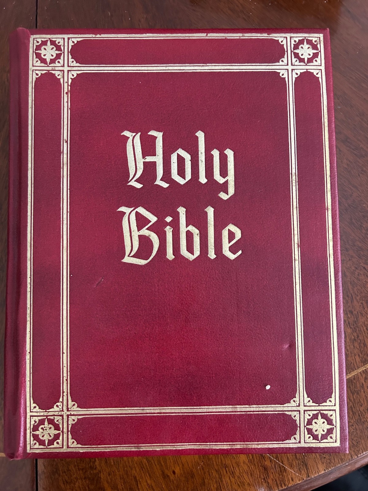 Vintage 1960 Good Counsel Publishing Holy Bible Guiding Light Edition King James