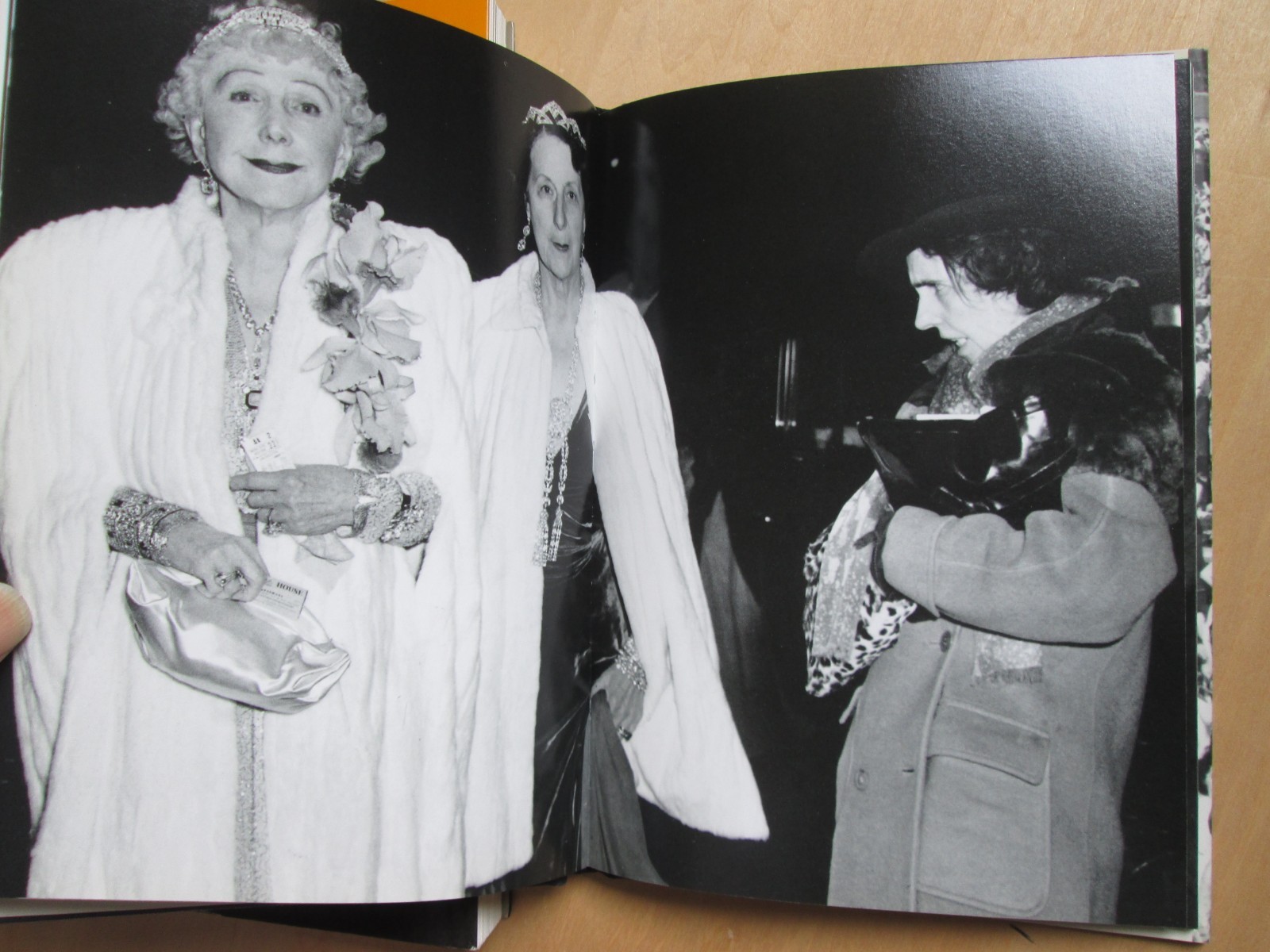 2 Weegee books Weegee&rsquo;s World and Weegee: Naked New York 1997/2000