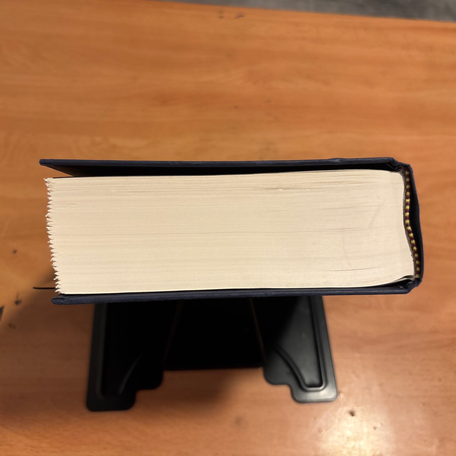 MARK Z DANIELEWSKI TOM&rsquo;S CROSSING Publisher Signed 1st Edition Unread