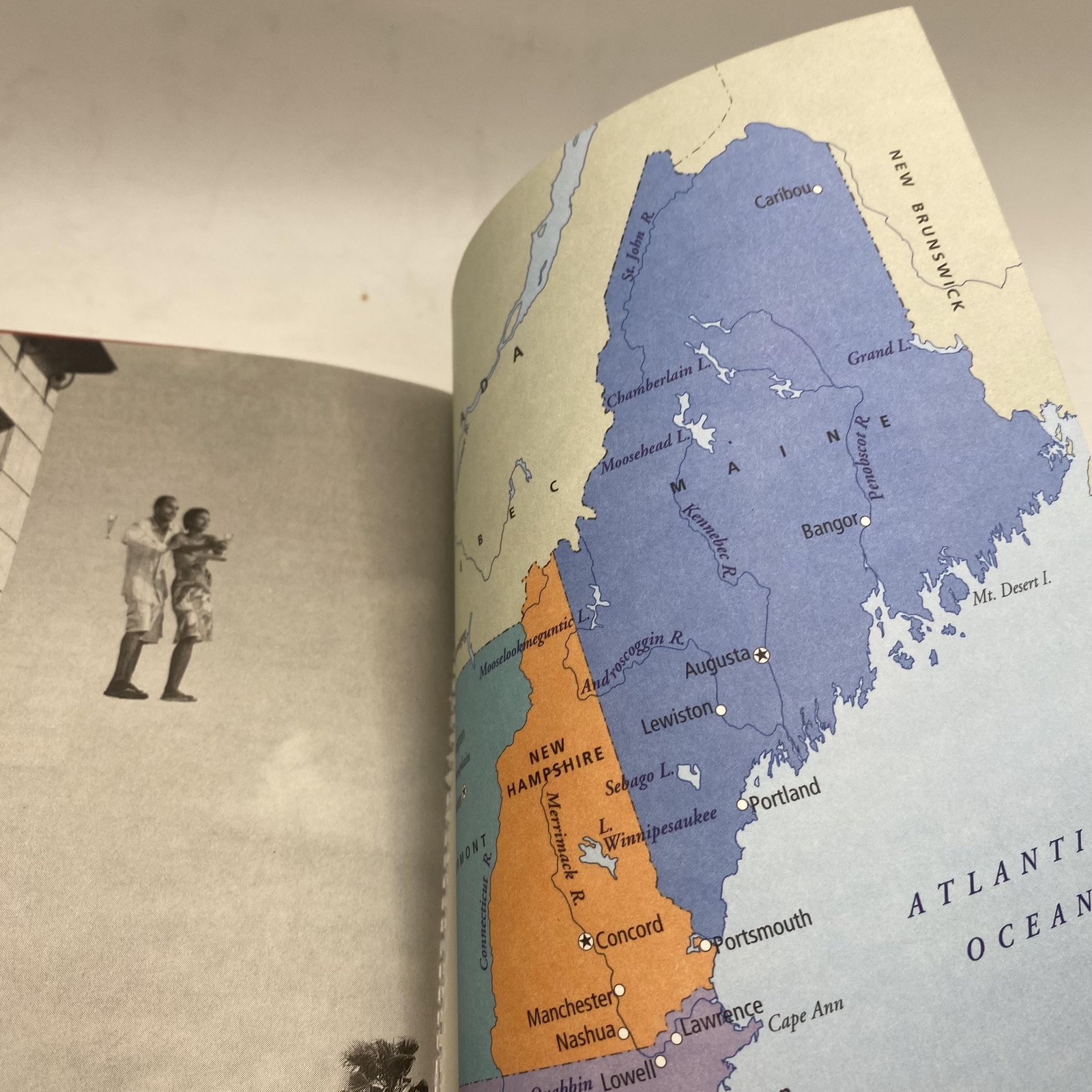 Frommer&rsquo;s New England 2006 Paul Karr Maroon PB Travel Guide Map USA Illustrated