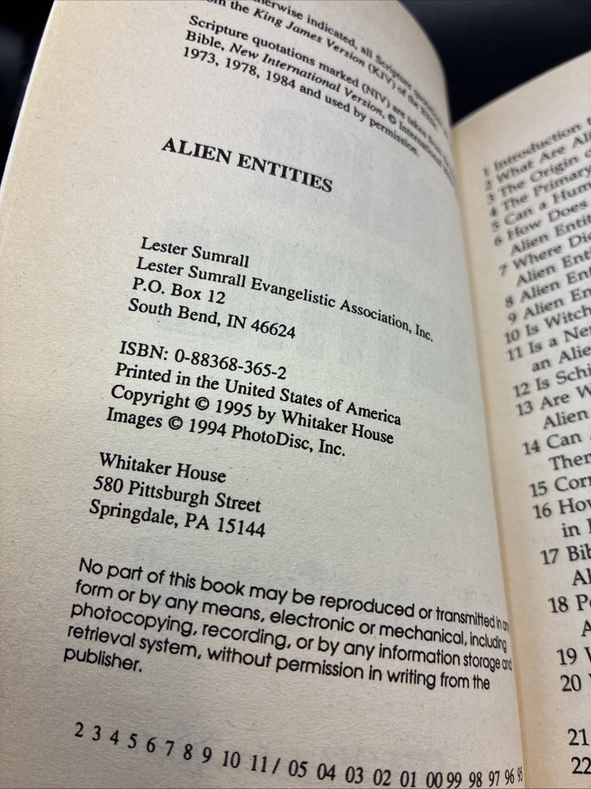 Alien Entities : A Look Behind the Door to the Spirit Realm by Lester Sumrall…