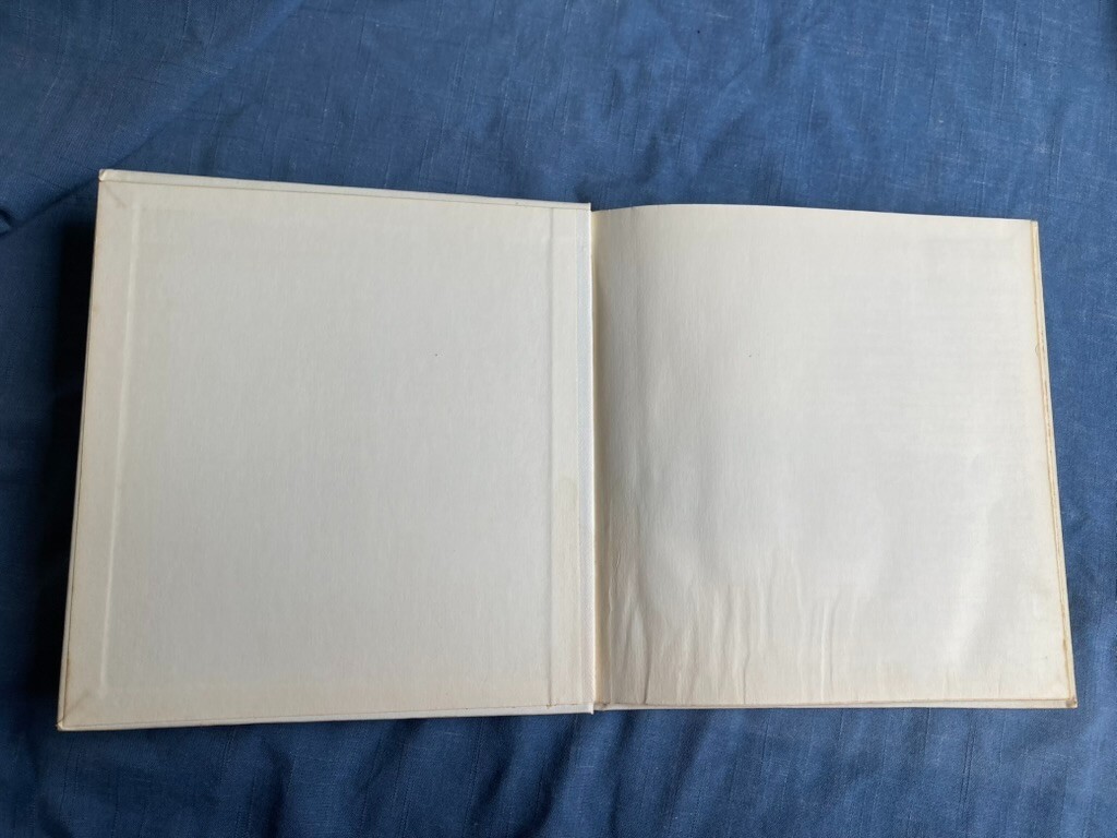 WHAT IS A FROG Gene Darby John Hawkinson 1957 WHAT IS IT SERIES 3rd Grade Level