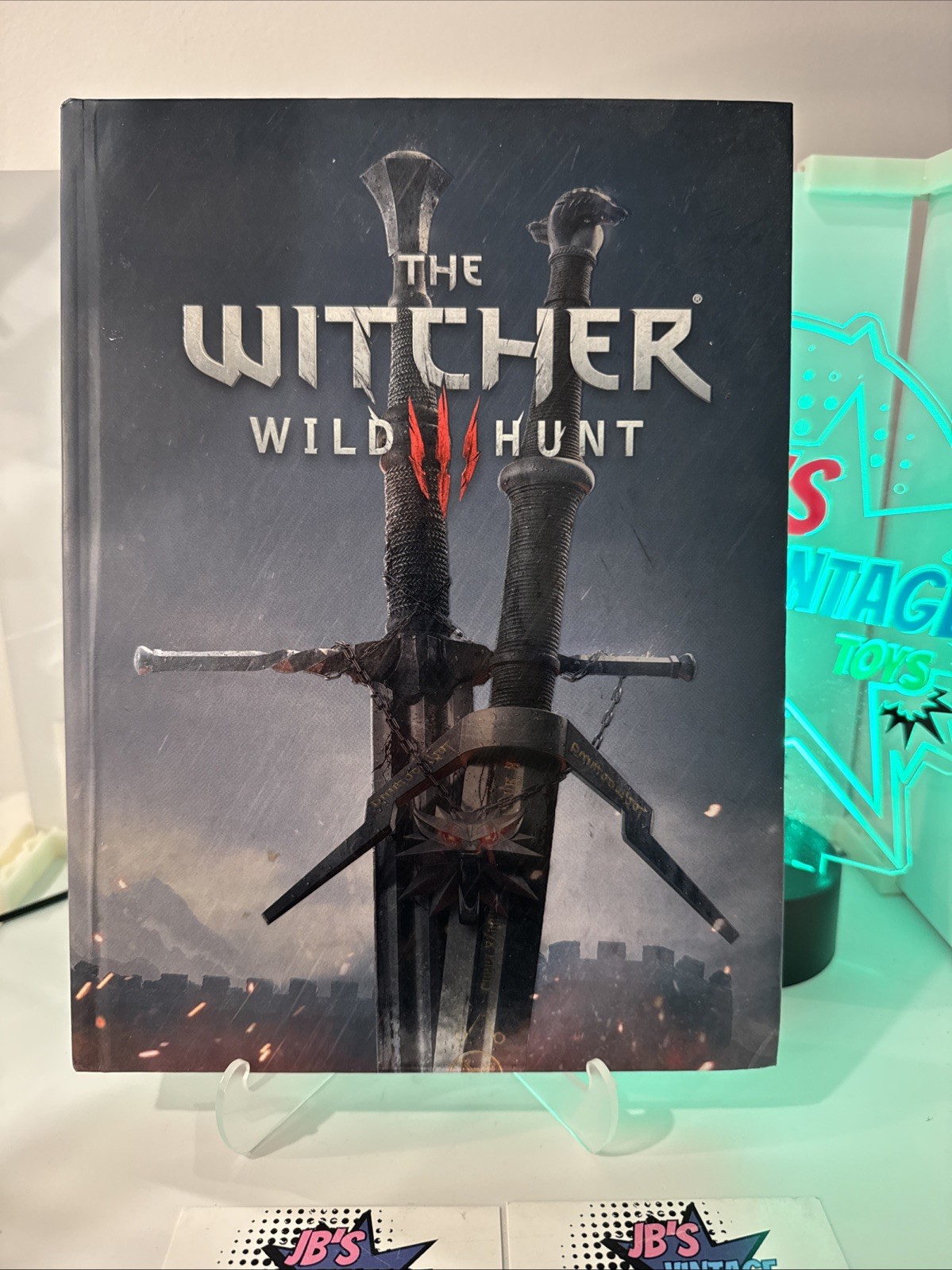 Witcher 3: Wild Hunt Official Collector&rsquo;s Edition Strategy Guide